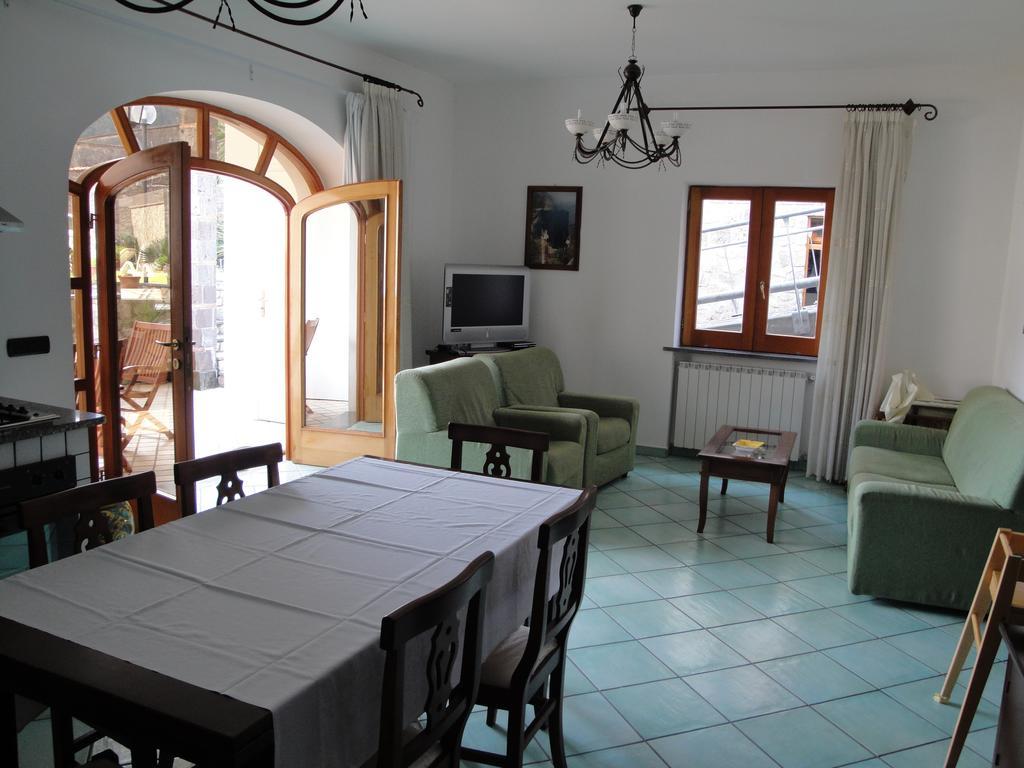 نيرانو Olga'S Residence Relais الغرفة الصورة